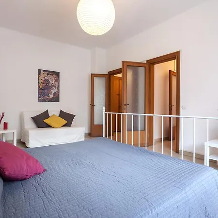Apartment Vatican House 308