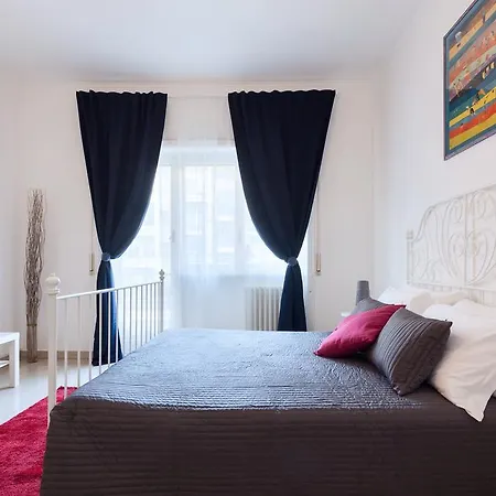 Apartment Vatican House 308 *