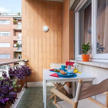 Apartment Vatican House 308 *