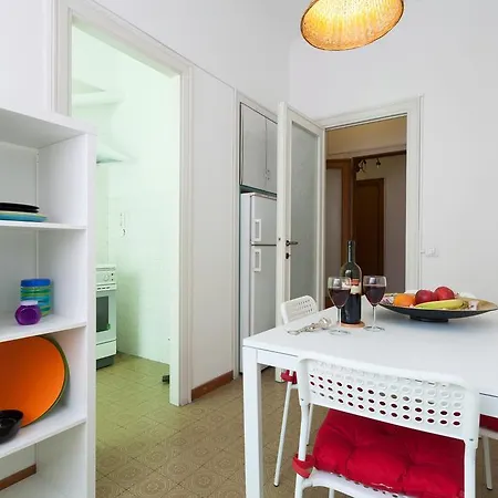 Apartment Vatican House 308 *